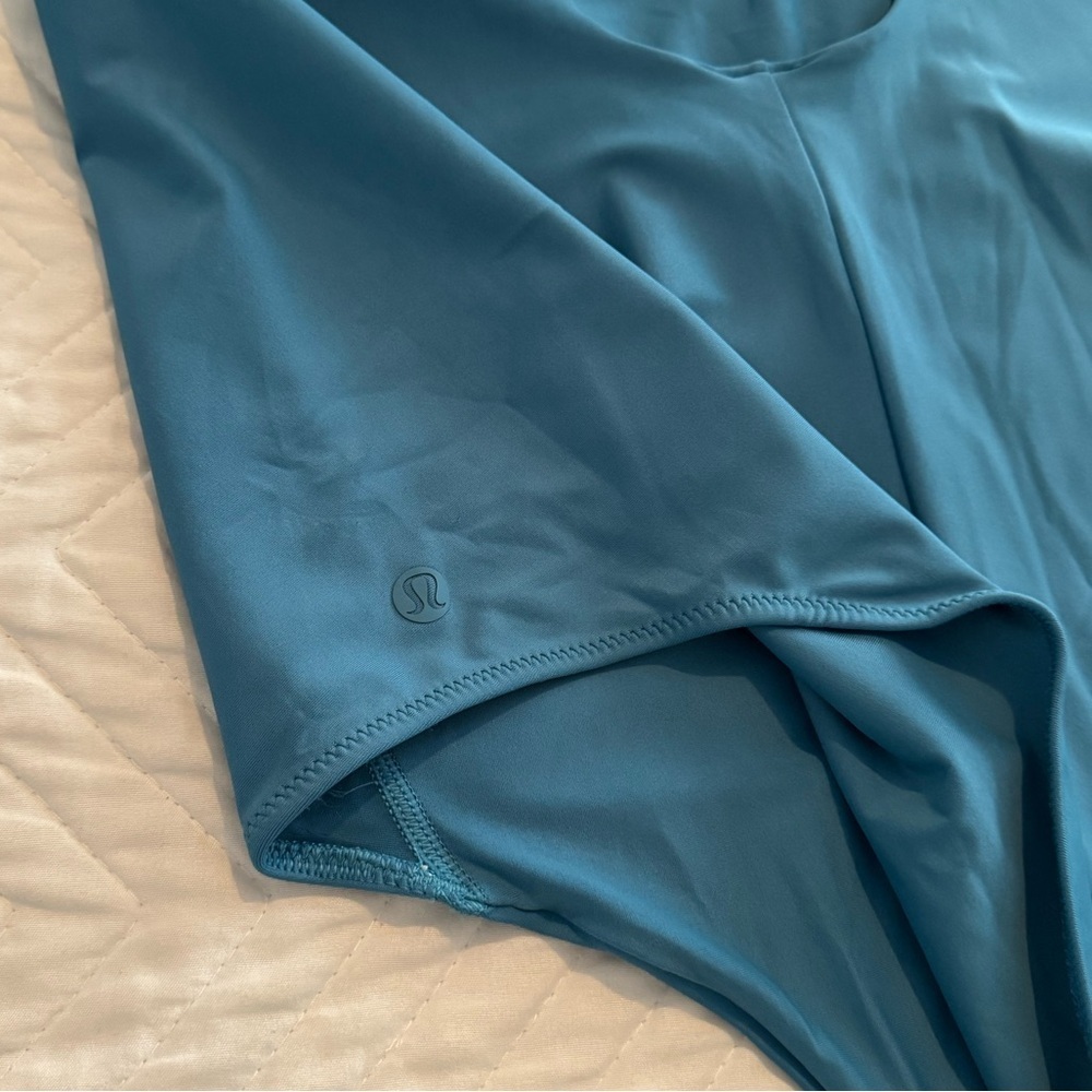 Lululemon Waterside Scoop One-Piece Swimsuit
Marlin NEW WITHOUT TAG 12 - Picture 5 of 16